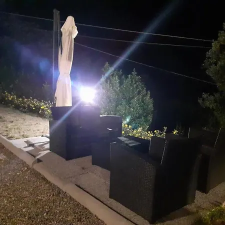 Via Torri Azzolini Apartament *